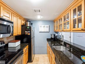 1712 Wallace Street 101, Philadelphia PA 19130