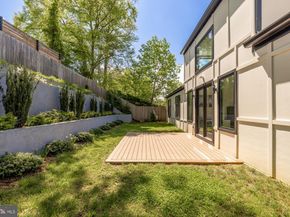 8165 E Beach Drive NW, Washington DC 20012