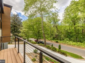 8165 E Beach Drive NW, Washington DC 20012
