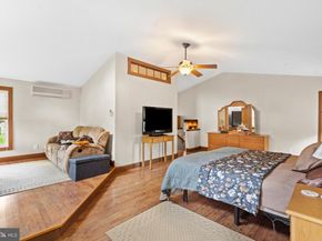 69 Christopher Drive, Holland PA 18966