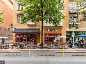 4600 S Four Mile Run Drive 208, Arlington VA 22204