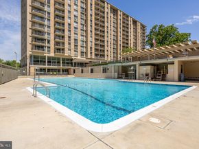 4600 S Four Mile Run Drive 208, Arlington VA 22204