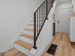 6671 Ross Street, Philadelphia PA 19119