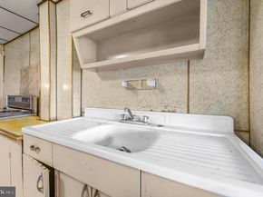 23 Orange Avenue, Ambler PA 19002