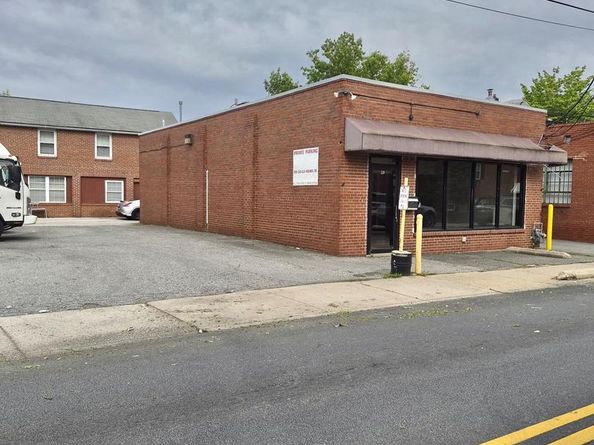 230 Holmes Road, Holmes PA 19043