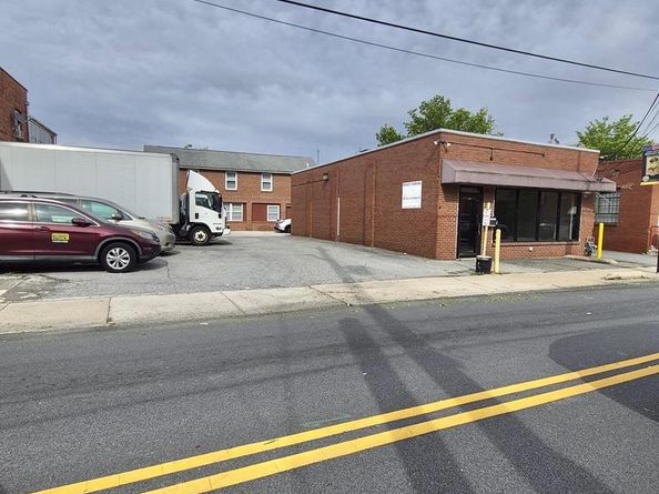 230 Holmes Road, Holmes PA 19043