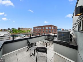 1742 N Hope Street, Philadelphia PA 19122
