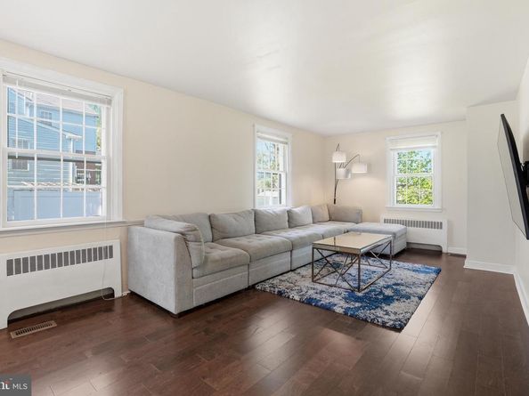 2418 Boyd Road, Huntingdon Valley PA 19006
