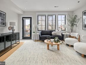 330 16TH Street SE 2, Washington DC 20003