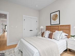 330 16TH Street SE 2, Washington DC 20003