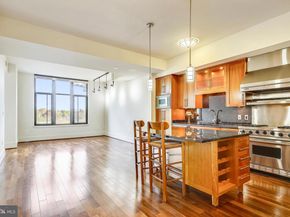 4301 Military Road NW PH5, Washington DC 20015
