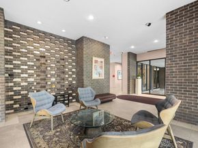 250 S Reynolds Street 1003, Alexandria VA 22304