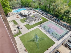 250 S Reynolds Street 1003, Alexandria VA 22304