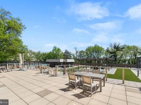 250 S Reynolds Street 1003, Alexandria VA 22304