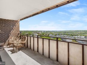 250 S Reynolds Street 1003, Alexandria VA 22304