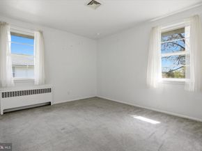 12 Betsy Lane, Ambler PA 19002