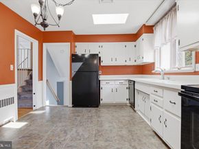 12 Betsy Lane, Ambler PA 19002