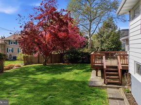 12 Betsy Lane, Ambler PA 19002