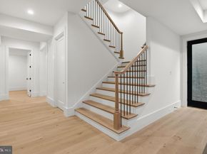 4653 34TH Street N, Arlington VA 22207