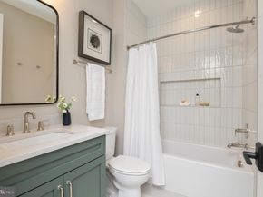 4653 34TH Street N, Arlington VA 22207