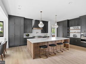 4653 34TH Street N, Arlington VA 22207