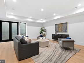 4653 34TH Street N, Arlington VA 22207