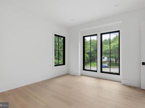 4653 34TH Street N, Arlington VA 22207