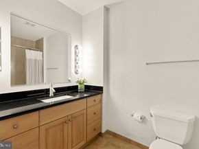 811 4TH Street NW 1207, Washington DC 20001