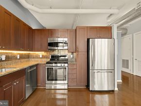 811 4TH Street NW 1207, Washington DC 20001