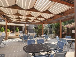8360 Greensboro Drive 806, Mclean VA 22102