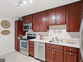 8360 Greensboro Drive 806, Mclean VA 22102