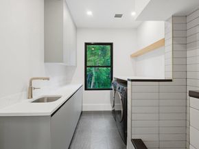 1124 Savile Lane, Mclean VA 22101