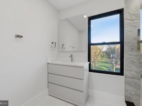 1124 Savile Lane, Mclean VA 22101