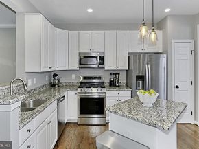 5011 Waple Lane, Alexandria VA 22304