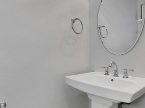 5011 Waple Lane, Alexandria VA 22304