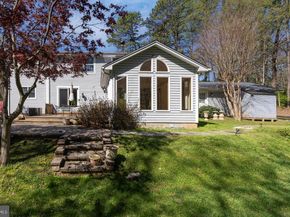 10802 Oldfield Drive, Reston VA 20191