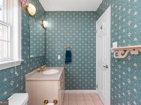 10802 Oldfield Drive, Reston VA 20191