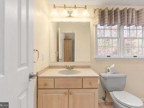 10802 Oldfield Drive, Reston VA 20191