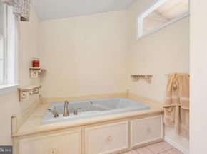 10802 Oldfield Drive, Reston VA 20191