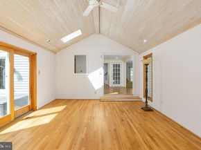 10802 Oldfield Drive, Reston VA 20191