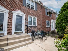 807 Oakwood Drive, Glenolden PA 19036