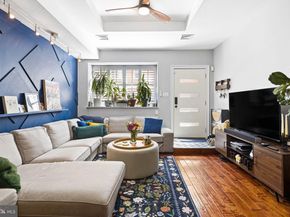 806 S 8TH, Philadelphia PA 19147