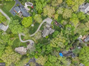 725 S Roberts Road, Bryn Mawr PA 19010