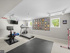 725 S Roberts Road, Bryn Mawr PA 19010