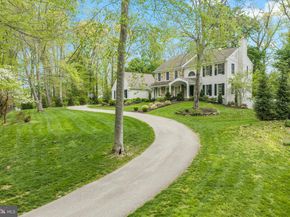 725 S Roberts Road, Bryn Mawr PA 19010