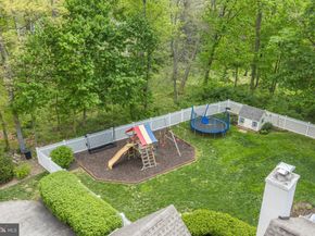 725 S Roberts Road, Bryn Mawr PA 19010