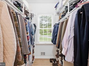 2400 Beekay Court, Vienna VA 22181