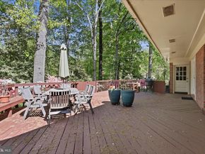 2400 Beekay Court, Vienna VA 22181