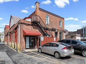 13 S Chester Road, Swarthmore PA 19081