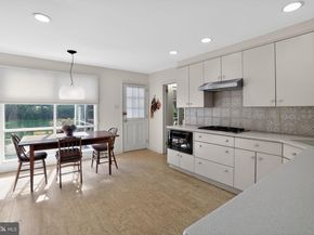307 Colonial Drive, Wallingford PA 19086